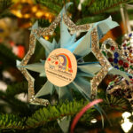 15.12.2016 Kielce. Choinka pod choinkę - drzewko przygotowane przez dzieci z Ostrowca Świętokrzyskiego. / Wojciech Habdas / Radio Kielce