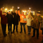 17.12.2016 Miedziana Góra. Kolędowanie na placu przed Urzędem Gminy / Wojciech Habdas / Radio Kielce