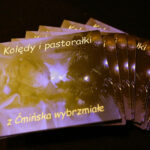 17.12.2016 Miedziana Góra. Kolędowanie na placu przed Urzędem Gminy / Wojciech Habdas / Radio Kielce