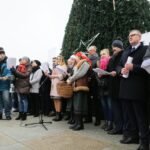 20.12.2016 Kielce. Wspólne kolędowanie  na Rynku / Wojciech Habdas / Radio Kielce