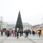20.12.2016 Kielce. Wspólne kolędowanie  na Rynku / Wojciech Habdas / Radio Kielce