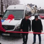 Specjalistyczny samochód dla Warsztatu Terapii Zajęciowej w Belnie (19 stycznia 2017 r) / Krzysztof Bujnowicz / Radio Kielce