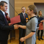 26.1.2017 Kielce. Wręczenie studentom UJK stypendiów ministra nauki i szkolnictwa wyższego / Magdalena Nowak / Radio Kielce