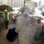 12.2.107 Kielce. Awaria sieci ciepłowniczej na osiedlu Uroczysko w Kielcach. / Jarosław Kubalski / Radio Kielce