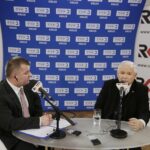 16.01.2017 Starachowice. Prezes PiS Jarosław Kaczyński podczas wywiadu dla Radia Kielce. / Jarosław Kubalski / Radio Kielce