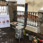 22.01.2017 Kielce. Straż Miejska pokazywała jak rozpalać piec / Robert Felczak / Radio Kielce