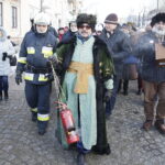 06.01.2017 Kielce. Orszak Trzech Króli. Stanisław Rupniewski jako Baltazar. / Jarosław Kubalski / Radio Kielce