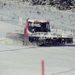 07.01.2017 Niestachów. Stok narciarski. Ratrak. / Jarosław Kubalski / Radio Kielce