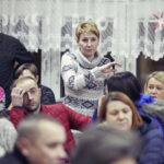 12.01.2017 Kielce. Wiceprezydent miasta Andrzej Sygut spotkał się z rodzicami w sprawie przeniesienia Szkoły Podstawowej nr 1. / Jarosław Kubalski / Radio Kielce