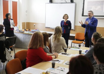 13.01.2017 Kielce.Warsztaty w ŚCDN "Biblioterapia w pracy nauczyciela bibliotekarza" poprowadziła dr Wanda Matras-Mastalerz / Jarosław Kubalski / Radio Kielce