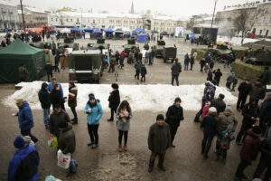 14.01.2017 Kielce. Wojskowy piknik pod hasłem "Bezpieczna Polska". / Jarosław Kubalski / Radio Kielce