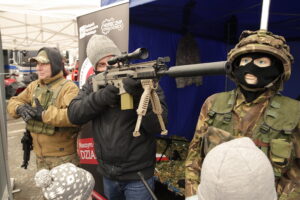 14.01.2017 Kielce. Wojskowy piknik pod hasłem "Bezpieczna Polska". / Jarosław Kubalski / Radio Kielce