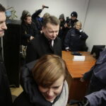 18.01.2017 Nowiny. Szef MSWiA Mariusz Błaszczak otworzył posterunek Policji. / Jarosław Kubalski / Radio Kielce