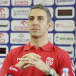 19.01.2017 Kielce. Konferencja prasowa Effectora Kielce. Nowy trener Sinan Tanik. / Jarosław Kubalski / Radio Kielce