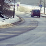 27.01.2017 Czerwona Góra. Droga do szpitala. / Jarosław Kubalski / Radio Kielce