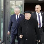 29.01.2017 Kielce. Prezes Prawa i Sprawiedliwości Jarosław Kaczyński podczas wizyty w Kieleckim Centrum Kultury. / Jarosław Kubalski / Radio Kielce