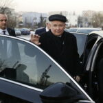 29.01.2017 Kielce. Prezes Prawa i Sprawiedliwości Jarosław Kaczyński podczas wizyty w Kieleckim Centrum Kultury. / Jarosław Kubalski / Radio Kielce