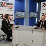 29.01.2017 Kielce. Prezes Prawa i Sprawiedliwości Jarosław Kaczyński podczas wizyty w studiu TVP3 udzielił wywiadu dla Radia Kielce. / Jarosław Kubalski / Radio Kielce