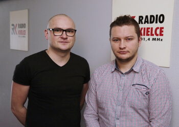 23.01.2017 Kielce. Na każdą pogodę. Tomasz Błoński i Oskar Midak. / Jarosław Kubalski / Radio Kielce