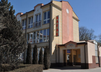Uciążliwa kuracja w sanatorium - Radio Kielce