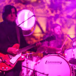 1.1.2017 Kielce. Sylwester pod gwiazdami na Rynku. Gwiazdą wieczoru był zespół Wilki. / Wojciech Habdas / Radio Kielce