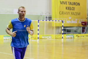 9.1.2017 Kielce. Pierwszy w 2017 roku trening zawodników Vive Tauron / Wojciech Habdas / Radio Kielce