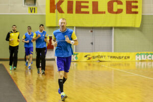 9.1.2017 Kielce. Pierwszy w 2017 roku trening zawodników Vive Tauron / Wojciech Habdas / Radio Kielce