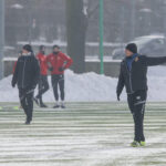 9.1.2017 Kielce. Pierwszy w 2017 roku trening piłkarzy Korony Kielce / Wojciech Habdas / Radio Kielce