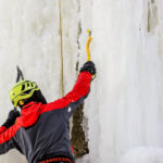 9.1.2017 Kielce. Ekstremalna wspinaczka zimowa na sztucznym lodospadzie na Kadzielni / Wojciech Habdas / Radio Kielce