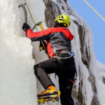 9.1.2017 Kielce. Ekstremalna wspinaczka zimowa na sztucznym lodospadzie na Kadzielni / Wojciech Habdas / Radio Kielce