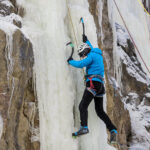 9.1.2017 Kielce. Ekstremalna wspinaczka zimowa na sztucznym lodospadzie na Kadzielni / Wojciech Habdas / Radio Kielce