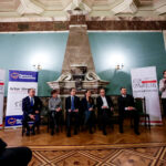 19.1.2017 Kielce. Otwarte spotkanie z posłami PO Joanną Muchą, Agnieszką Pomaską, Sławomirem Nitrasem, Pawłem Olszewskim, Cezarym Tomczykiem i Rafałem Trzaskowskim  w Wojewódzkim Domu Kultury w Kielcach / Wojciech Habdas / Radio Kielce