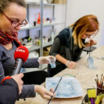 28.1.2017 Kielce. Dekorowanie ceramiki tlenkami. Warsztaty w IDK / Wojciech Habdas / Radio Kielce