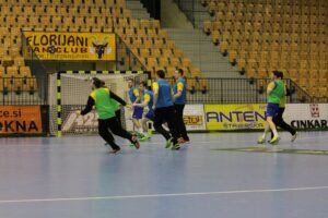 Celje. Trening Vive (18 lutego 2017 r) / Krzysztof Bujnowicz / Radio Kielce