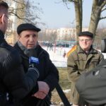 2017-02-15. Program Radia Kielce i TVP3 Kielce „Interwencja”. Mieszkańcy osiedla Uroczysko w Kielcach chcą remontu ulicy wiodącej do przedszkola i żłobka oraz budowy chodnika. / Grzegorz Jamka / Radio Kielce