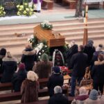 Uroczystości pogrzebowe Anny Sowy, pełnomocnik prezydenta Kielc ds. osób niepełnosprawnych / Robert Felczak / Radio Kielce