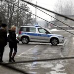 2017-02-02 Wilków, ciężarówka w rowie, tir, wypadek, holownik / Jarosław Kubalski / Radio Kielce