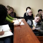 2017-02-14. Starachowice. Sąd Rejonowy. Proces zwolnionego personelu medycznego, który 2 listopada 2016 roku pracował na oddziale ginekologiczno-położniczym w tamtejszym szpitalu. / Jarosław Kubalski / Radio Kielce