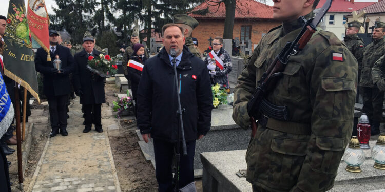 Sandomierz. Uroczystości patriotyczne z okazji Narodowego Dnia Żołnierzy Wyklętych / Grażyna Szlęzak-Wójcik / Radio Kielce