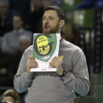 04.02.2017 Kielce. Siatkówka. Plus Liga. Mecz Effector Kielce - GKS Katowice. Trener Piotr Gruszka. / Jarosław Kubalski / Radio Kielce