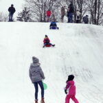 05.02.2017 Kielce. Górka zjazdowa przy ulicy Szczecińskiej. / Jarosław Kubalski / Radio Kielce