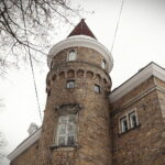 Pałacowy pustostan doczeka się remontu? Starostwo zapewnia, że tak