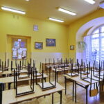 07.02.2017 Łopuszno. Pałac Dobieckich gdzie mieści się Zespół Szkół Ponadgimnazjalnych nr 5. / Jarosław Kubalski / Radio Kielce