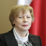 10.02.2017 Kielce. Konferencja prasowa w sprawie nowej sieci szkół. Wicedyrektor Wydziału Organizacji i Kadr ŚUW Elżbieta Frejowska. / Jarosław Kubalski / Radio Kielce