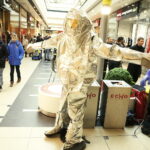 11.02.2017 Kielce. Europejski Dzień Numeru Alarmowego 112 w Galerii Echo. / Jarosław Kubalski / Radio Kielce