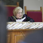 15.02.2017 Kielce. Sąd rejonowy. Rozprawa w sprawie Cecyli R. - byłej dyrektor Deutche Banku, która jest oskarżona o przywłaszczenie ponad 2 milinów złotych została odroczona. Sędzia Teresa Leśniewska. / Jarosław Kubalski / Radio Kielce