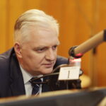 17.02.2017 Kielce. Minister Nauki i Szkolnictwa Wyższego Jarosław Gowin w studiu Radia Kielce. / Jarosław Kubalski / Radio Kielce