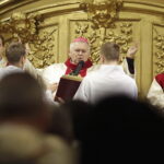 19.02.2017 Kielce. Katedra. 30. rocznicę otrzymania święceń biskupich obchodzi biskup Piotr Skucha. / Jarosław Kubalski / Radio Kielce