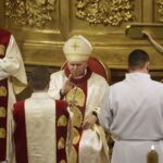 19.02.2017 Kielce. Katedra. 30. rocznicę otrzymania święceń biskupich obchodzi biskup Piotr Skucha. / Jarosław Kubalski / Radio Kielce