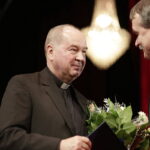 20.02.2017 Kielce. KCK. Nagrody Miasta Kielce. Ks. Jan Iłczyk. / Jarosław Kubalski / Radio Kielce